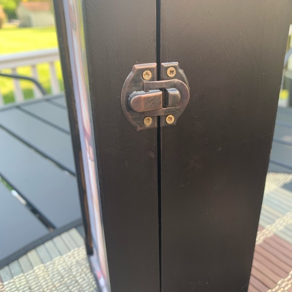 Golf Theme Single Wine Bottle Wooden Storage Gift Box with Rope Carry Handle - Picture 4 of 5